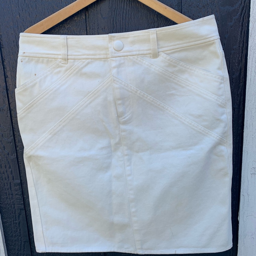 Armani Elegant White Denim Skirt